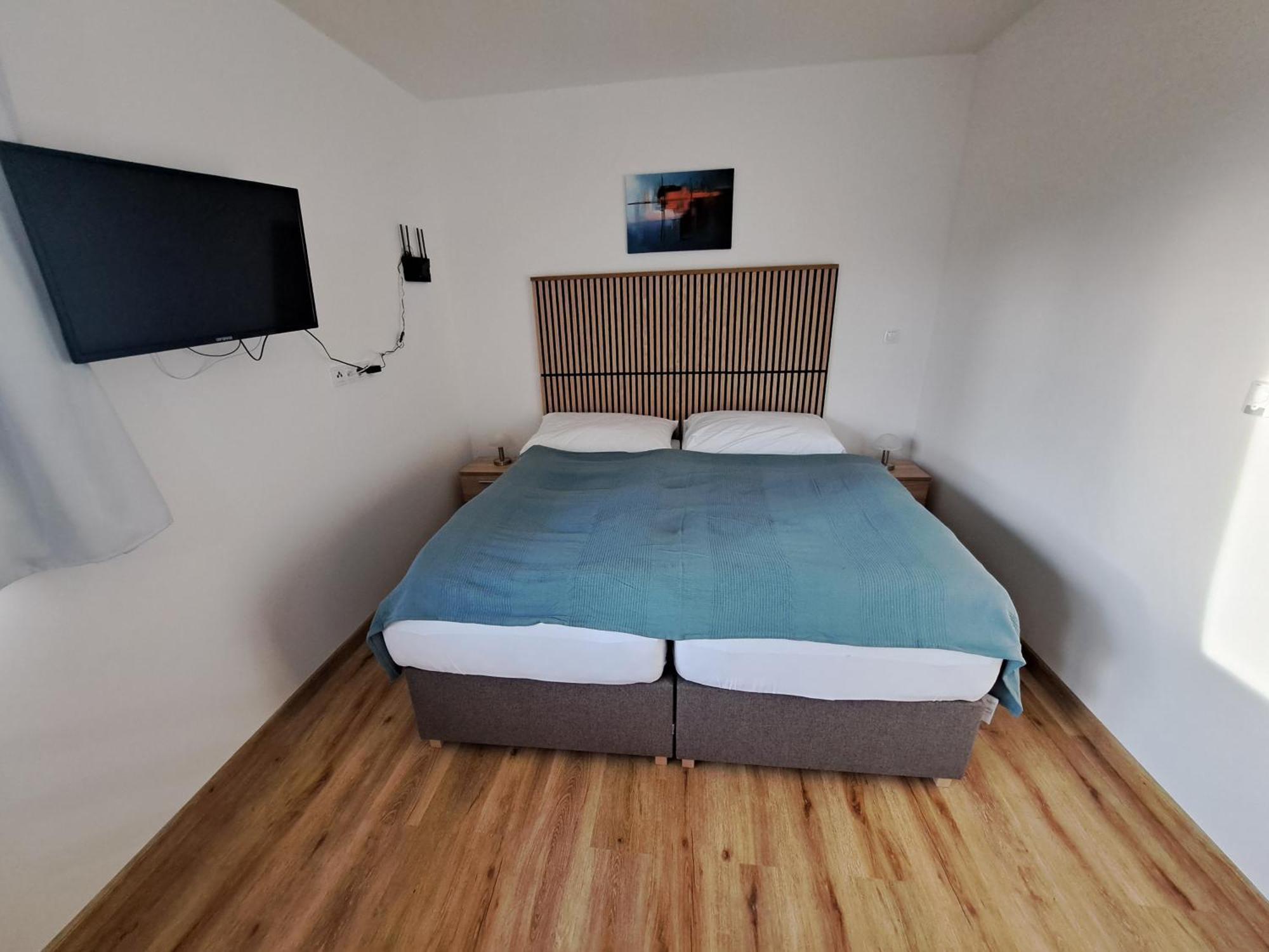 Apartmany - Male Lipno Черна-в-Пошумави Экстерьер фото
