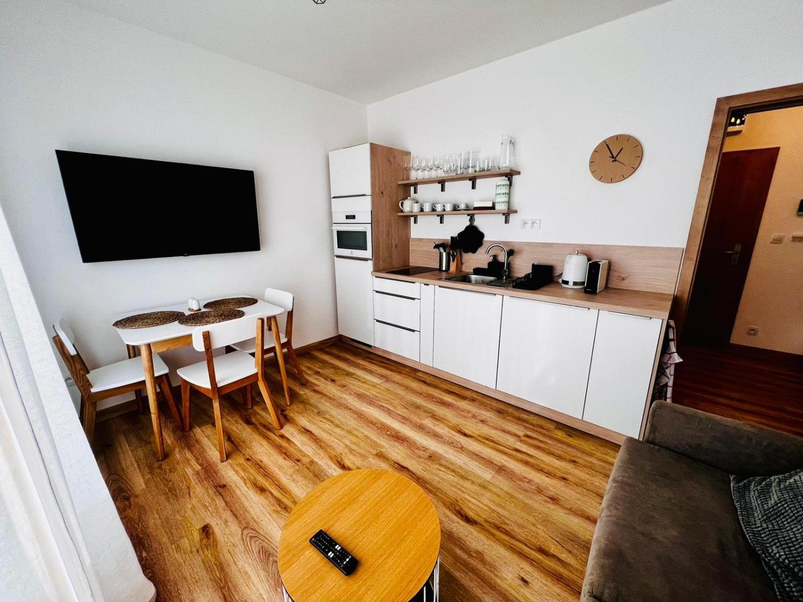 Apartmany - Male Lipno Черна-в-Пошумави Экстерьер фото
